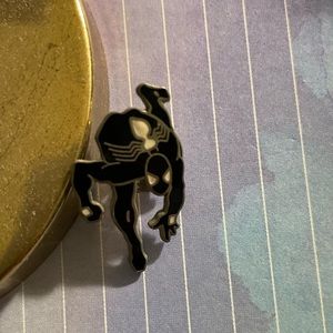 1988 Black Spider-Man pin